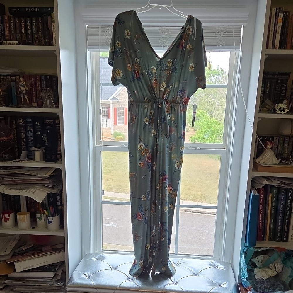 Floral V-Neck Maxi Jumpsuit